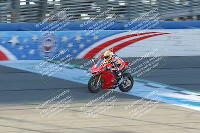 media/Nov-26-2022-Fastrack Riders (Sat) [[b001e85eef]]/Level 1/Session 1 Front Straight/